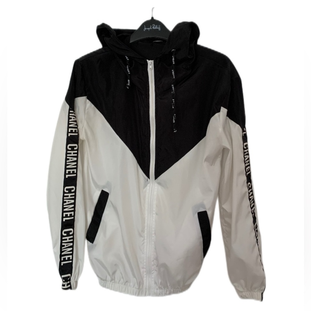 Designer Style Windbreaker Women's Jacket Xs/S